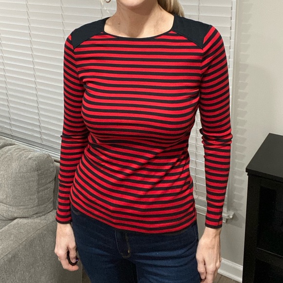 NWT CHAPS Red Black Striped Top SMALL - Picture 2 of 8